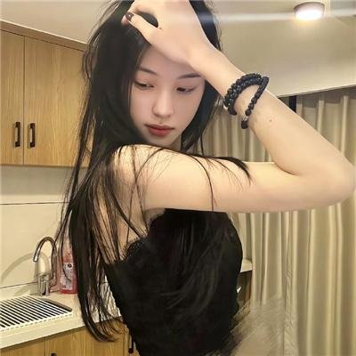 大海与天使海报